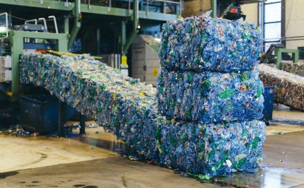 Tái chế rác thải nhựa