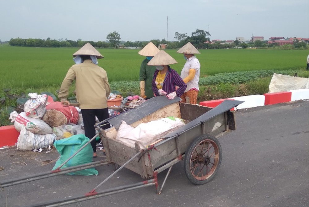 Bắc Ninh: Hội nông dân Thuận Thành ra quân làm sạch đồng ruộng!