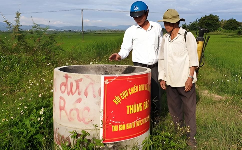 Kon Tum thu gom rác thải bao bì thuốc bảo vệ thực vật