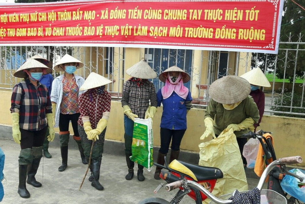 Thái Bình: Hội phụ nữ xã Đồng Tiến huyện Quỳnh Phụ duy trì mô hình vệ sinh môi trường đồng ruộng!