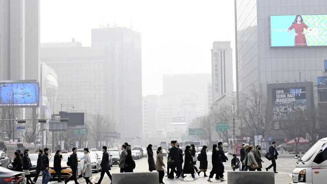 Hàn Quốc đề xuất cùng TQ làm mưa, đối phó 'ô nhiễm tệ nhất thế giới'
