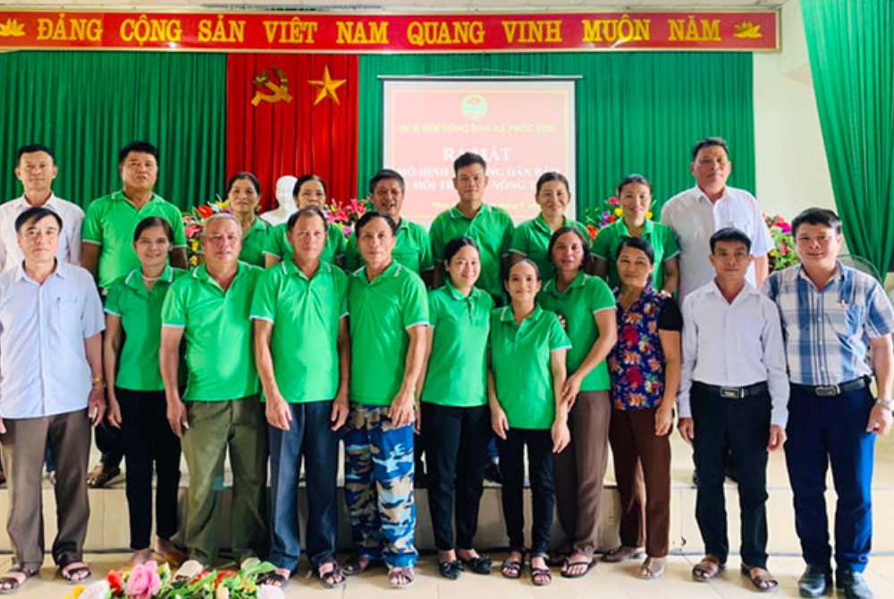 Nghệ An: Hội nông dân xã Phúc Sơn ra mắt mô hình nông dân bảo vệ môi trường nông thôn!