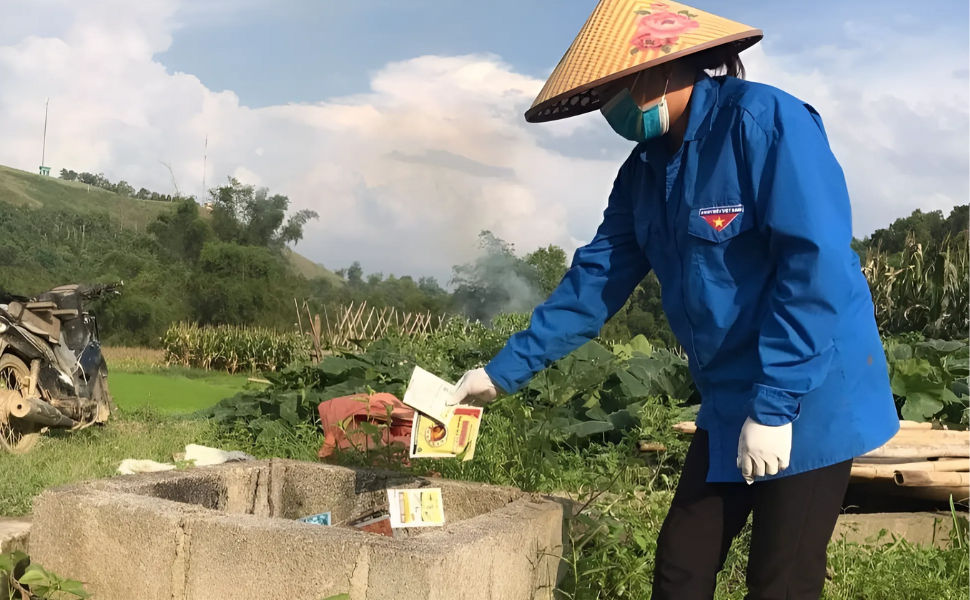 Thanh Hóa: Hội nông dân xã Đông Minh và mô hình bảo vệ môi trường đồng ruộng!