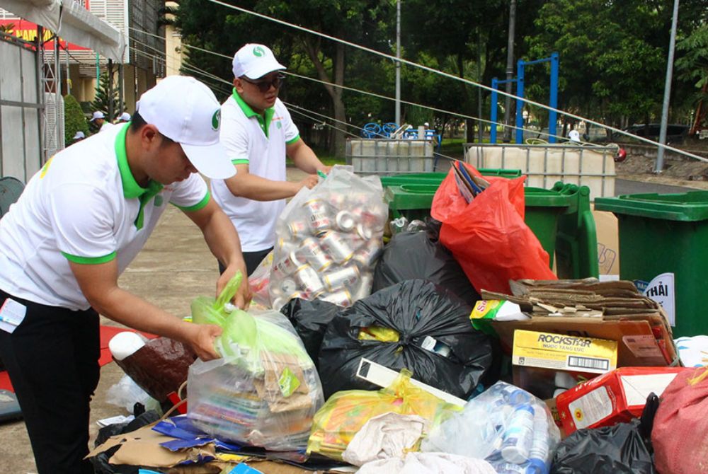 Localities apply new regulations on Waste Management