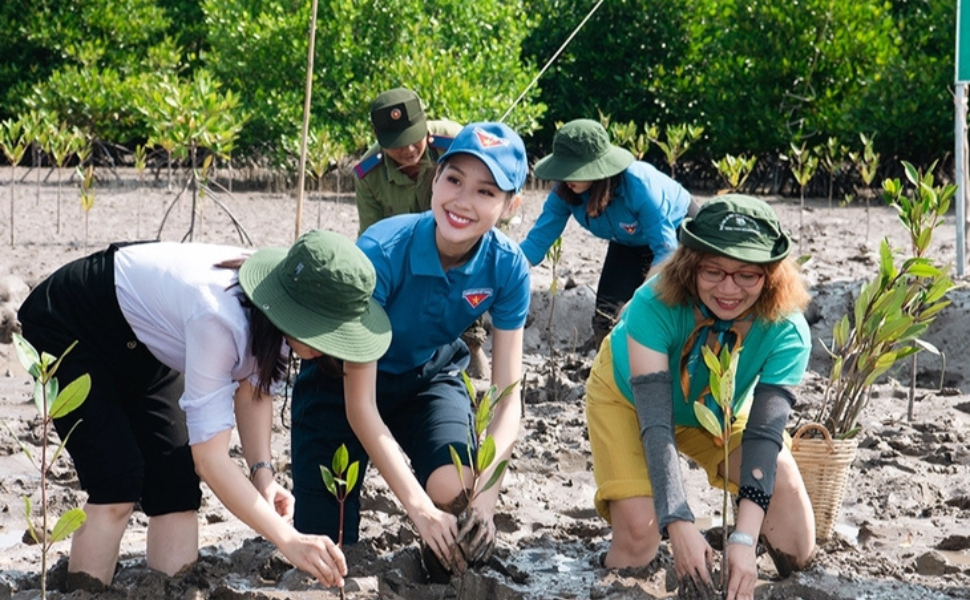 Hoa hậu Bảo Ngọc làm đại sứ Ngày Trái Đất 2023 tại Việt Nam