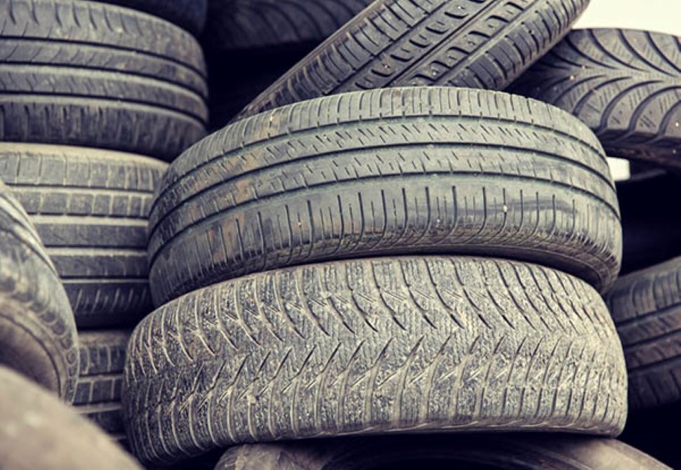 Nghiên cứu tái chế lốp xe cũ sản xuất bê tông!