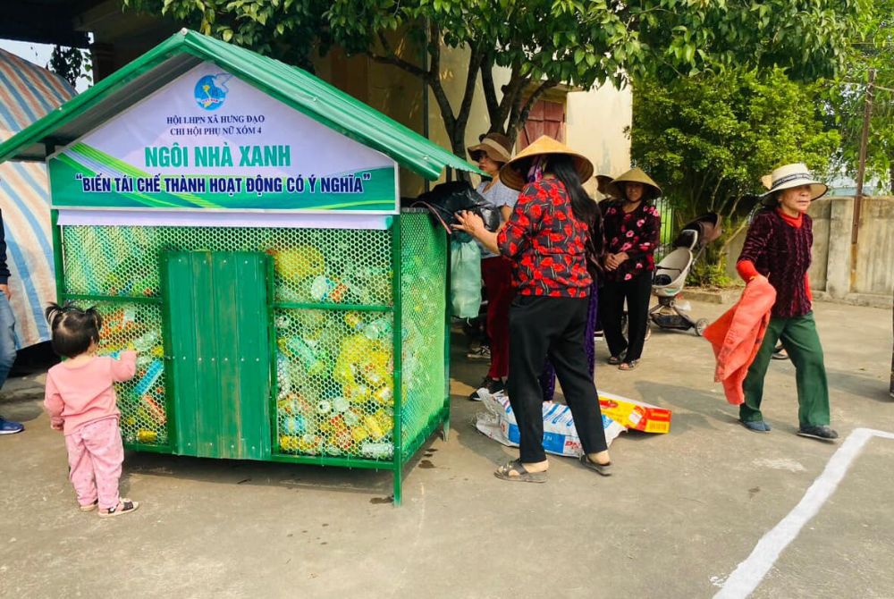 Độc đáo mô hình "Ngôi nhà xanh – Biến rác thải tái chế thành hoạt động có ý nghĩa" ở Nghệ An