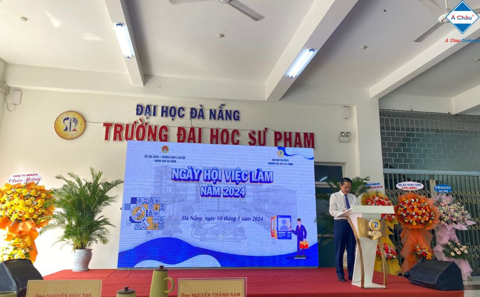 Ngày hội việc làm