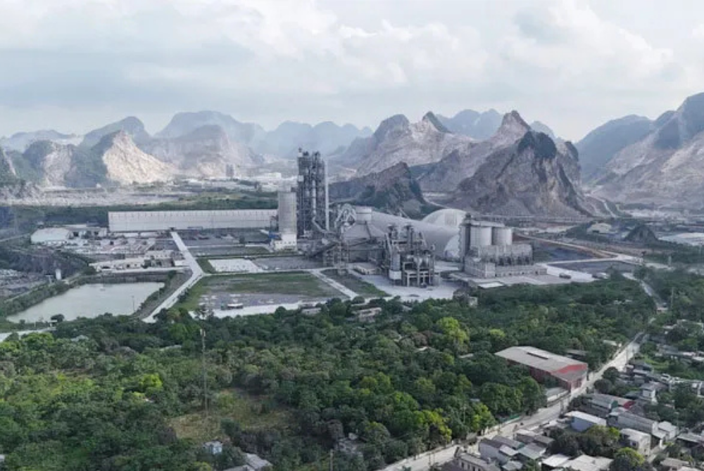Thí điểm phân bổ hạn ngạch phát thải cho ngành xi măng, sắt thép và nhiệt điện giai đoạn 2025 - 2026