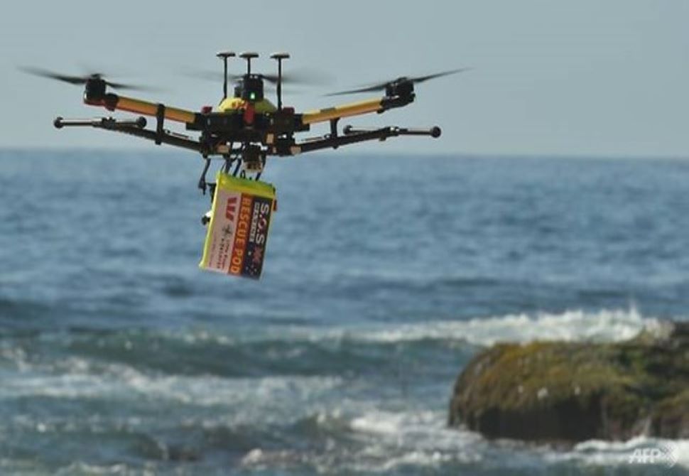 Sử dụng ảnh máy bay không người lái phát hiện rác thải nhựa ven biển!