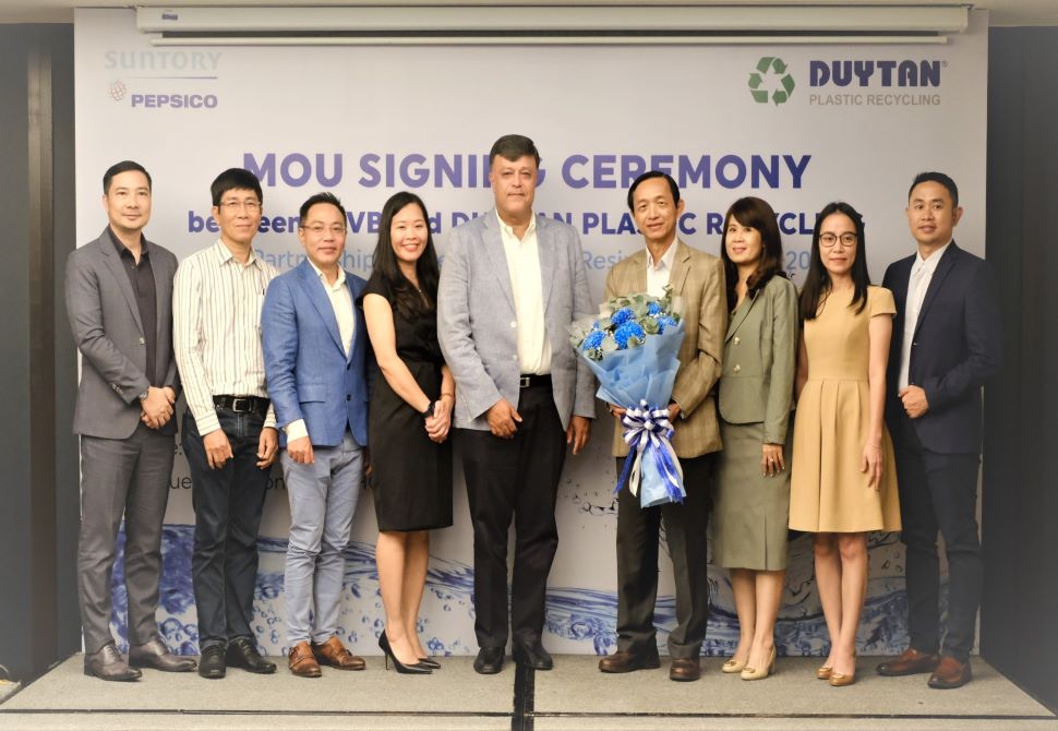Suntory PepsiCo ký kết biên bản hợp tác chiến lược với Nhựa Tái Chế Duy Tân 