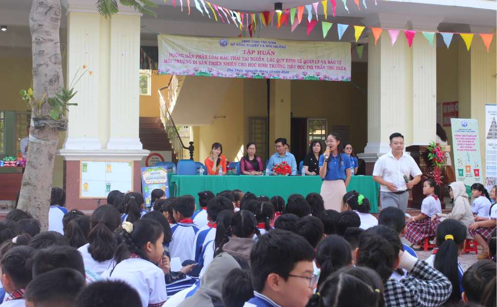 Tây Ninh tổ chức tập huấn phân loại rác và bảo vệ di sản thiên nhiên cho học sinh tiểu học
