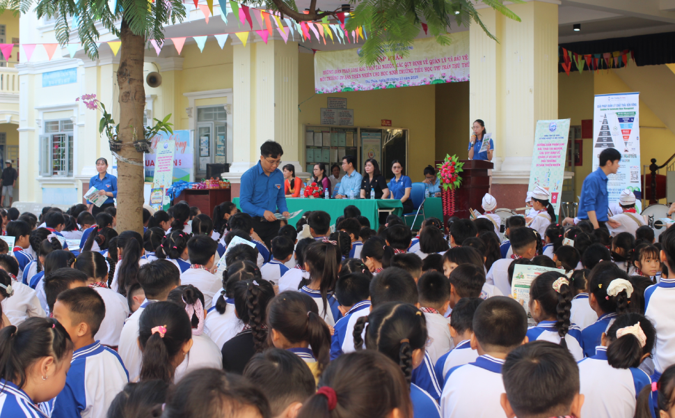 Tây Ninh tổ chức tập huấn phân loại rác và bảo vệ di sản thiên nhiên cho học sinh tiểu học
