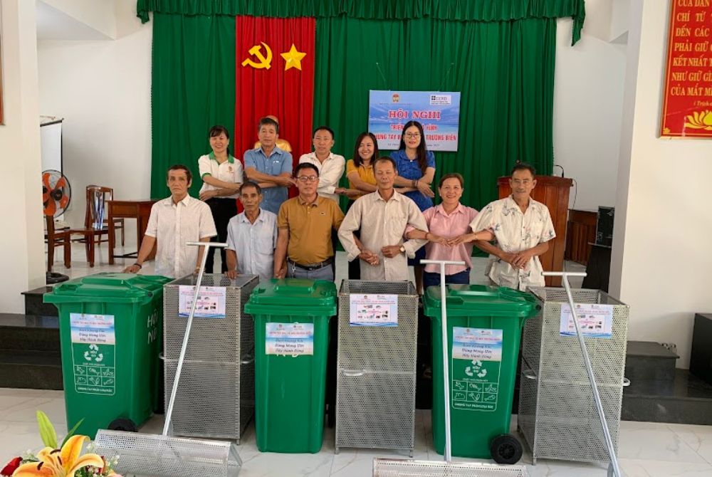Bình Định: Hội Nông dân xã Nhơn Lý tổ chức triển khai mô hình “Chung tay bảo vệ môi trường biển”