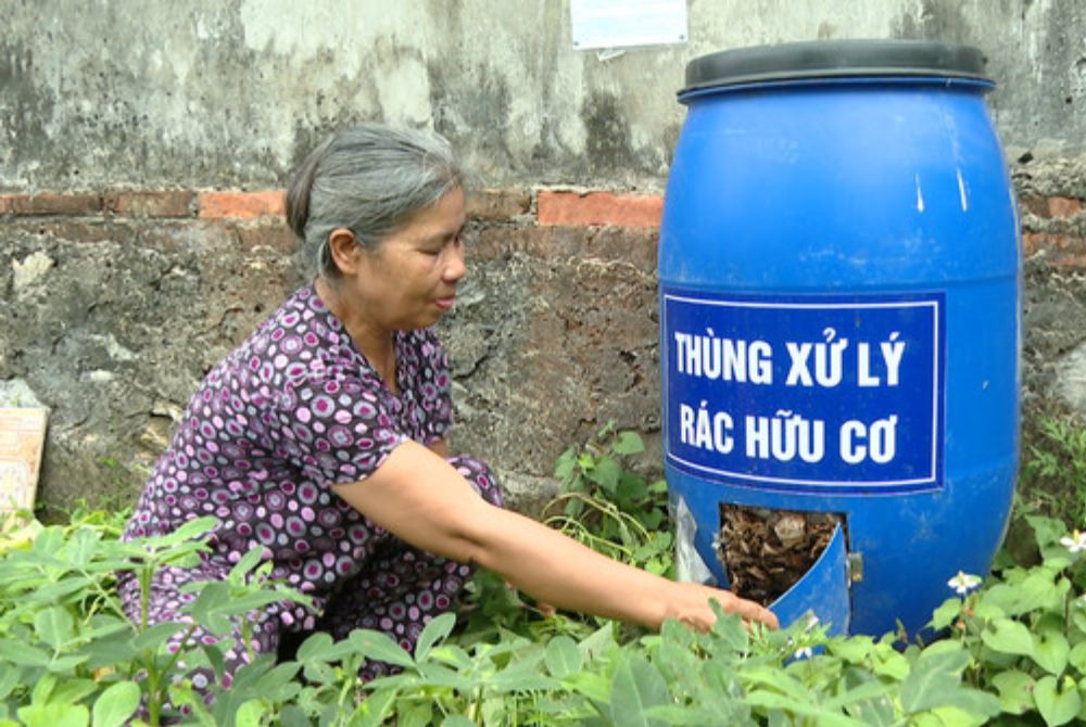 Từ rác thải nhà bếp và thức ăn thừa sản xuất thành phân hữu cơ